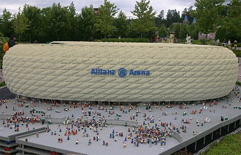 allianz-arena-lego-stadium-02.jpg