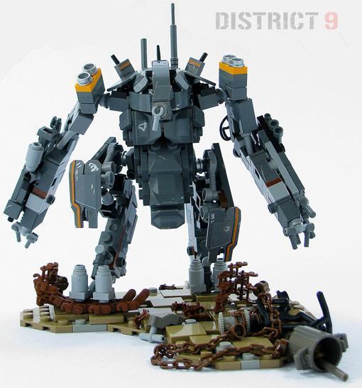 District-9-Mecha-Suit-Lego-01