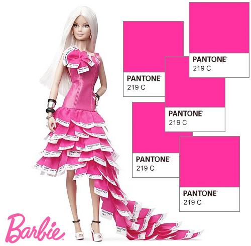 http://blogdebrinquedo.com.br/wp-content/uploads/2011/10/Barbie-Pink-in-Pantone-Doll-01.jpg