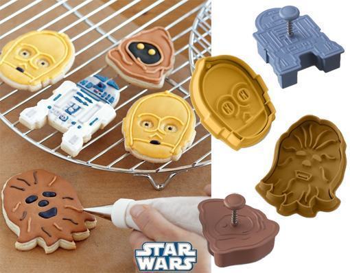 http://blogdebrinquedo.com.br/wp-content/uploads/2012/05/Star-Wars-Cookie-Cutters-01.jpg