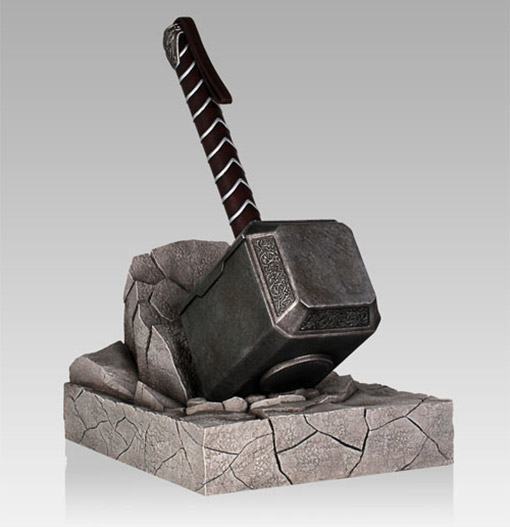 Thor-Hammer-Bookend-03