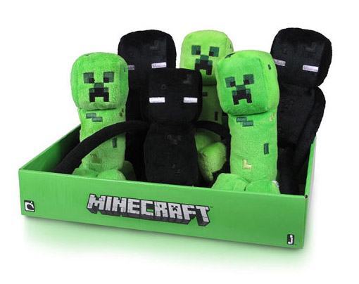 Jazwares-Minecraft-Pelucia-02