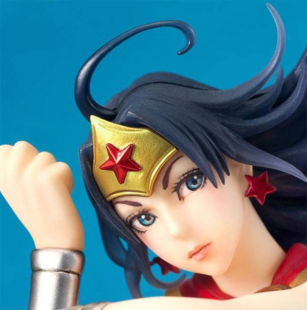 Wonder-Woman-Armored-Version-Bishoujo-Statue-02