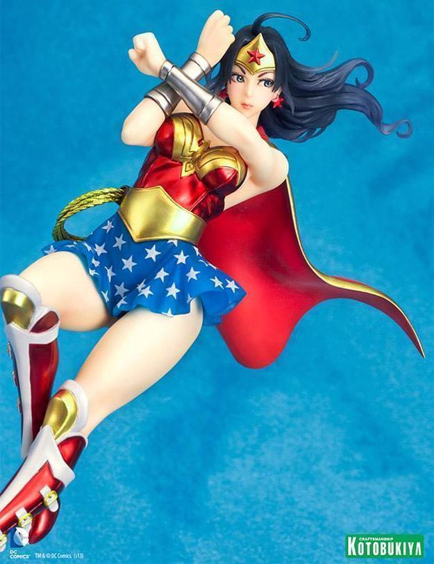 Wonder-Woman-Armored-Version-Bishoujo-Statue-06