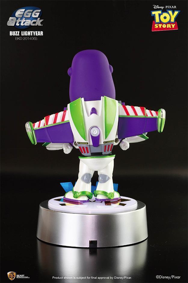 Buzz-Lightyear-Egg-Attack-Toy-Story-04