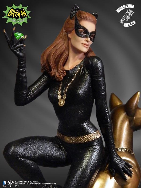 Catwoman-Batman-66-Maquette-Diorama-02