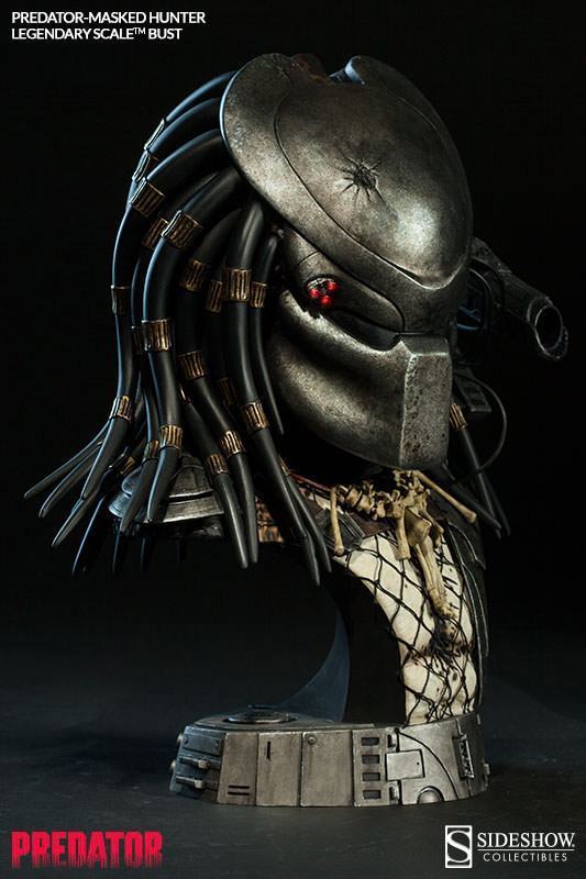 Masked-Hunter-Predator-Legendary-Scale-Bust-Sideshow-05
