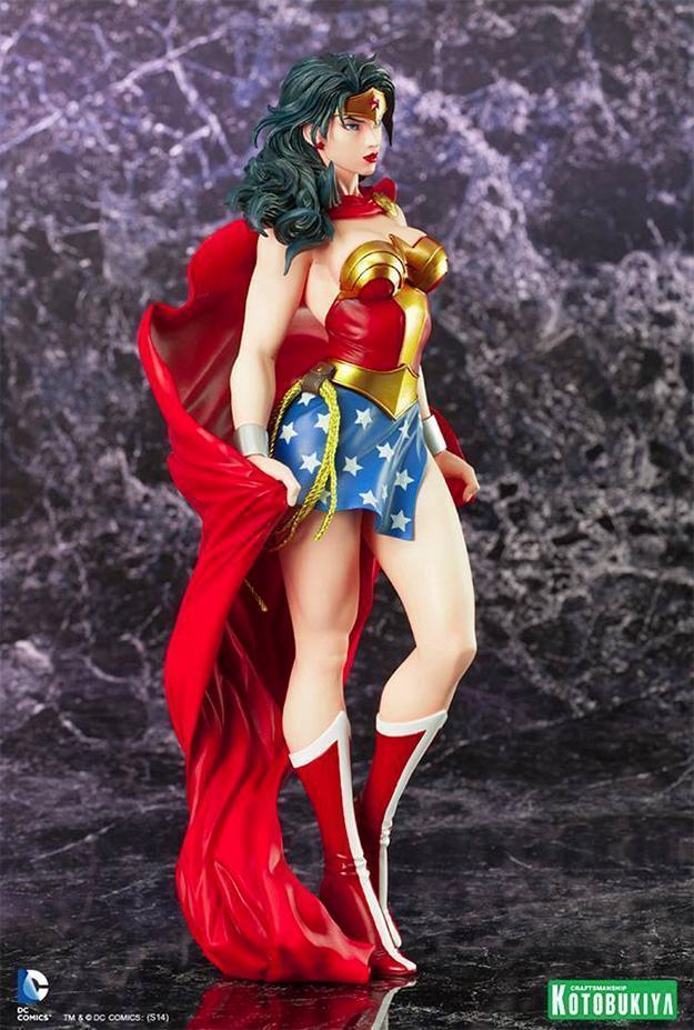 Wonder-Woman-ArtFX-DC-Comics-Statue-05