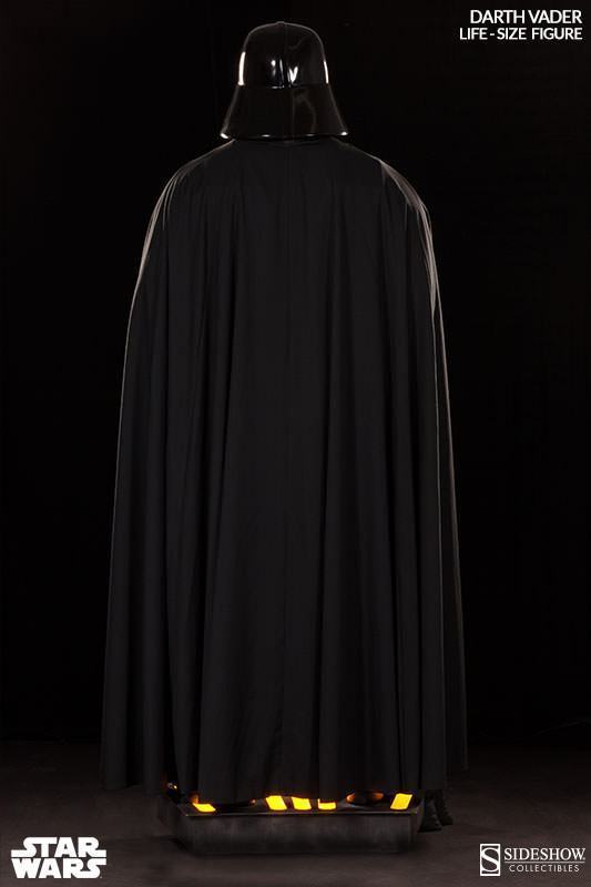 Darth-Vader-Life-Size-Figure-by-Sideshow-Collectibles-05