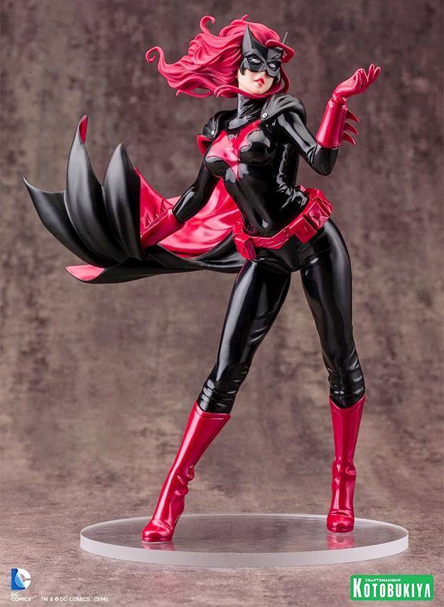 Batwoman-Bishoujo-Statue-01