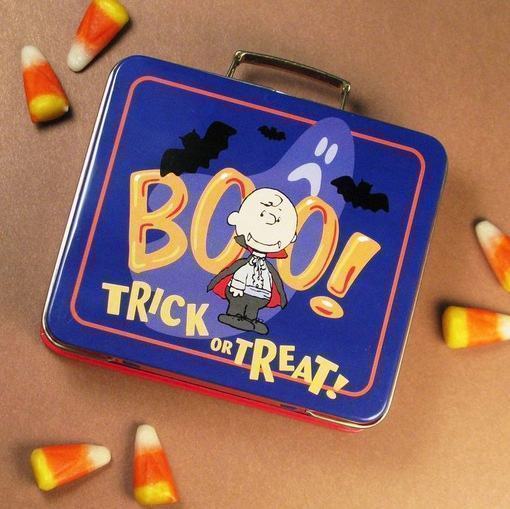 Charlie-Brown-Vampire-Halloween-Novelty-Lunchbox-Lancheira-02