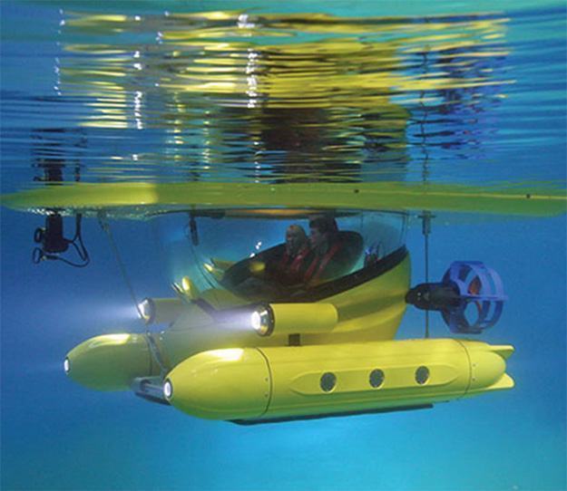 Amphibious-Sub-Surface-Watercraft-Submarino-04
