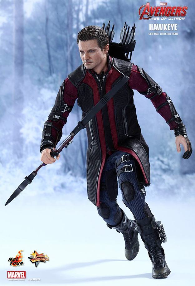 Hawkeye-Ageo-of-Ultron-Hot-Toys-Action-Figure-06