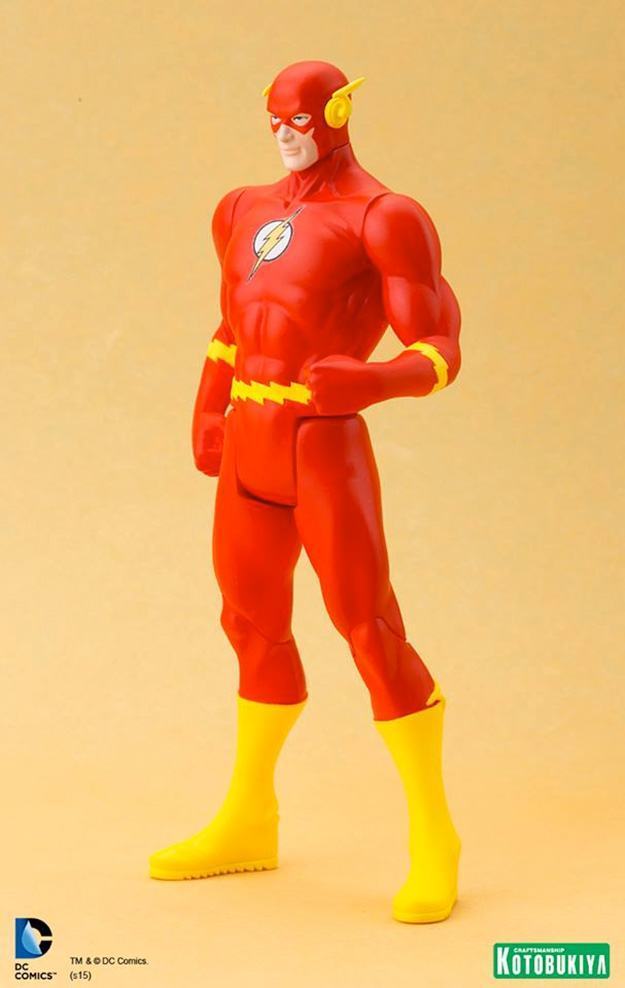Estatua-Flash-DC-Classic-Costume-ArtFX-04