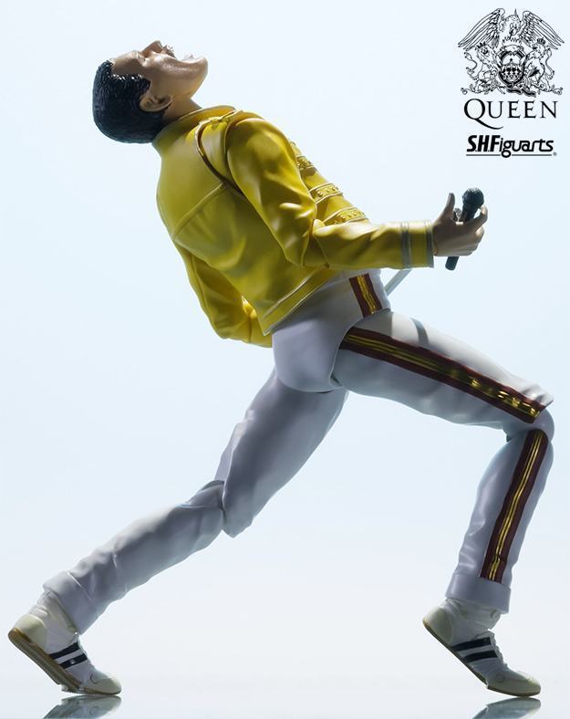 Action-Figure-SH-Figuarts-Queen-Freddie-Mercury-06