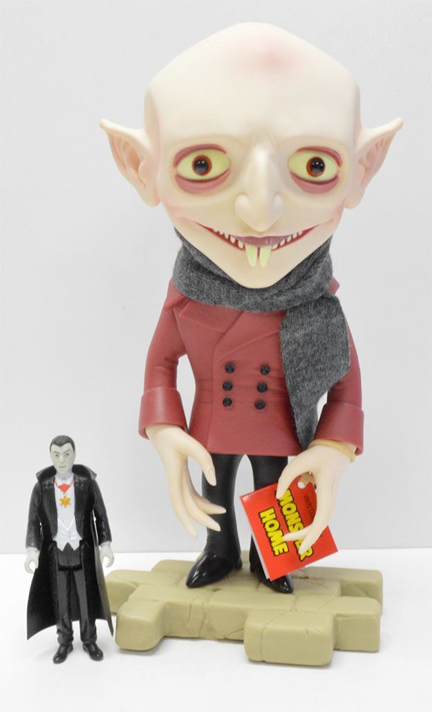 Boneco-Nosferatu-Monster-Home-Amigo-Toyz-Vinyl-Figure-06