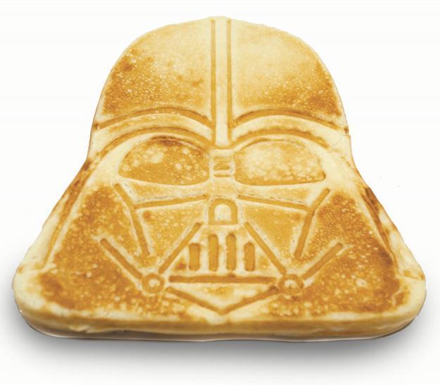 Maquina-de-Panquecas-Star-Wars-Darth-Vader-Pancake-Maker-02