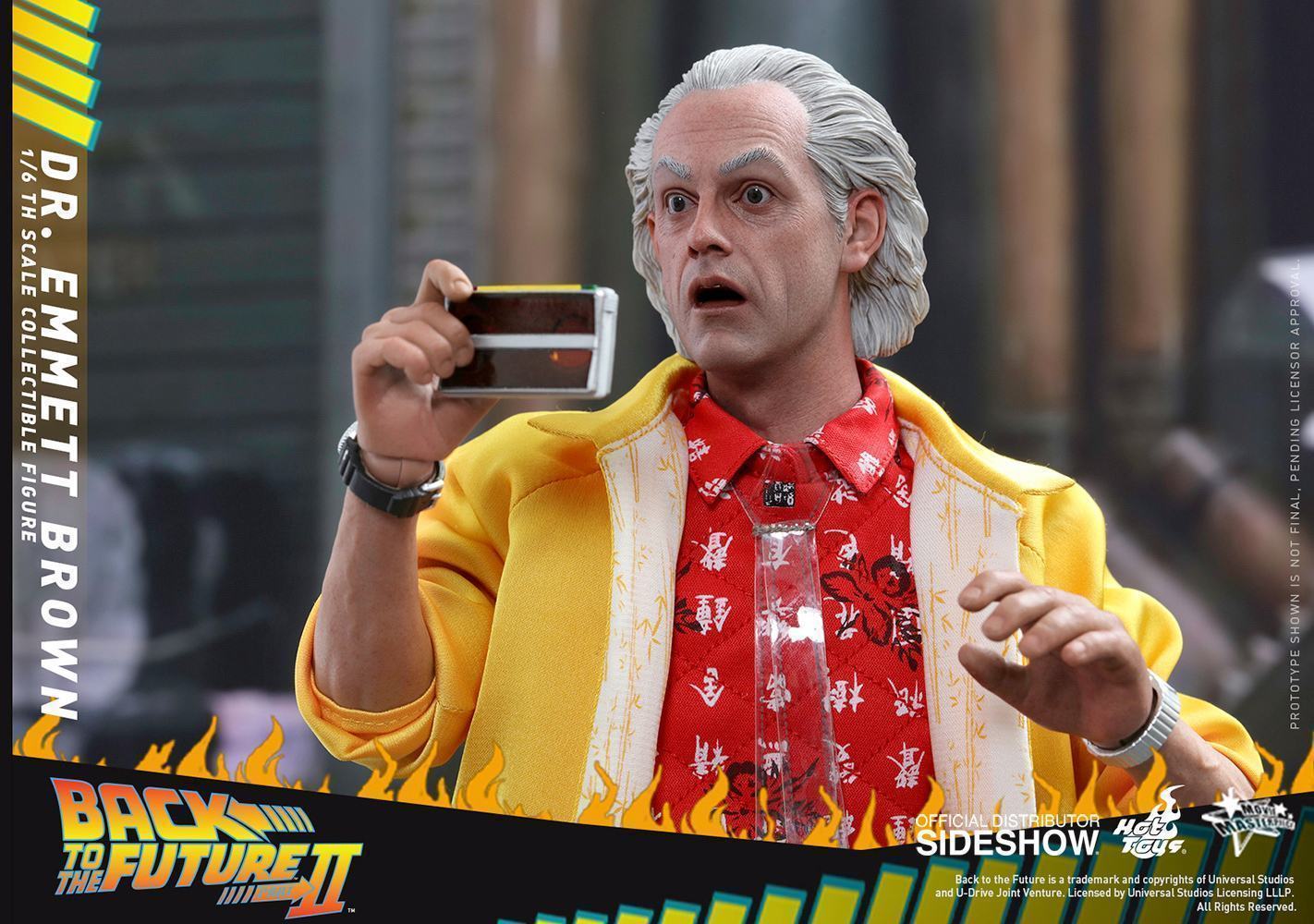 Action-Figure-Future-Emmett-Brown-Back-to-the-Future-II-Hot-Toys-07
