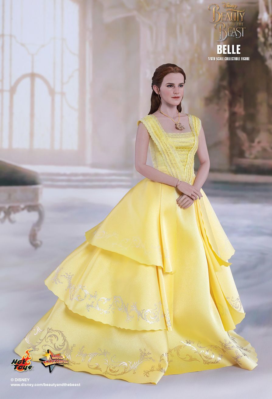 Belle-Beauty-and-the-Beast-Collectible-Figure-03