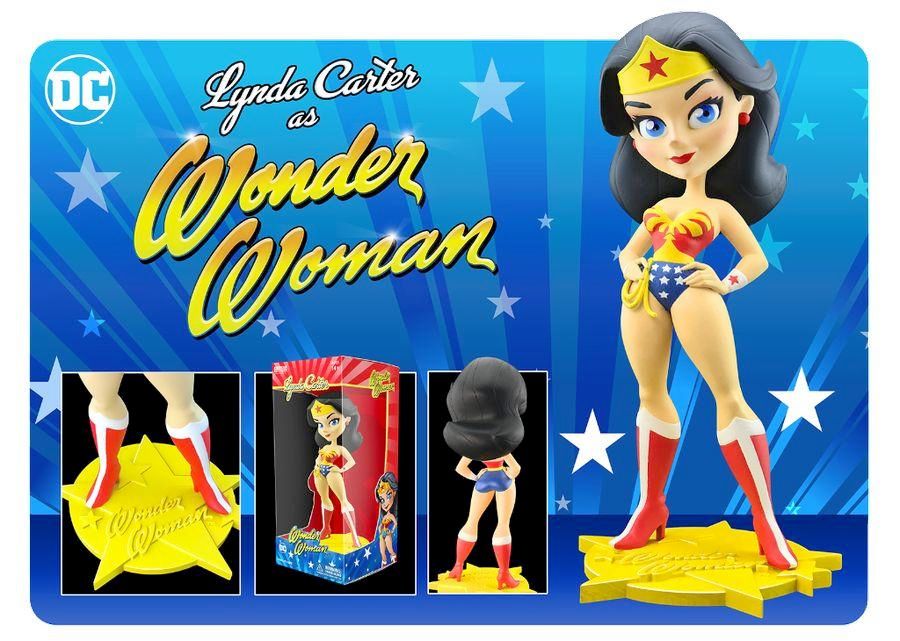 Boneca-Wonder-Woman-Lynda-Carter-7-Inch-Vinyl-Figure-02