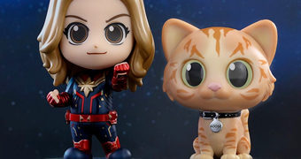 Mini-Figuras Captain Marvel Cosbaby (Hot Toys)