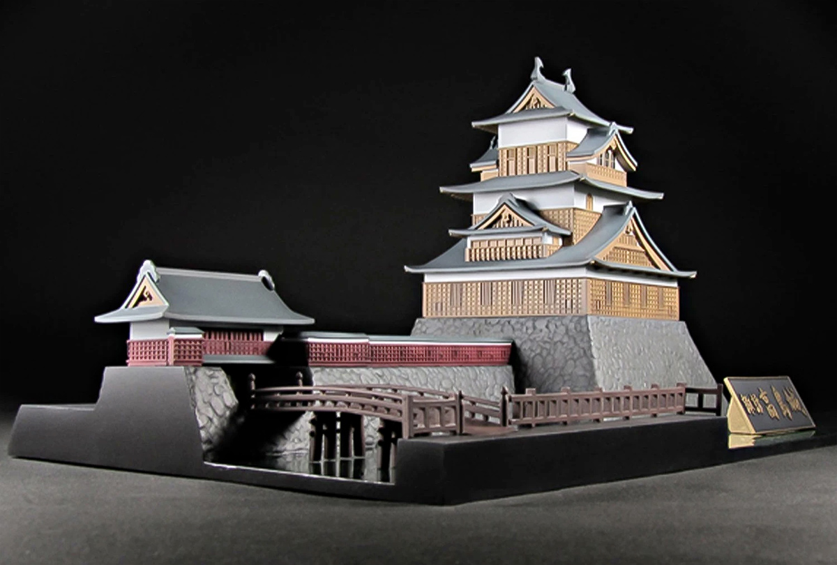 Kit Plastico de Montar Suwa Takashima Castle Model Kit