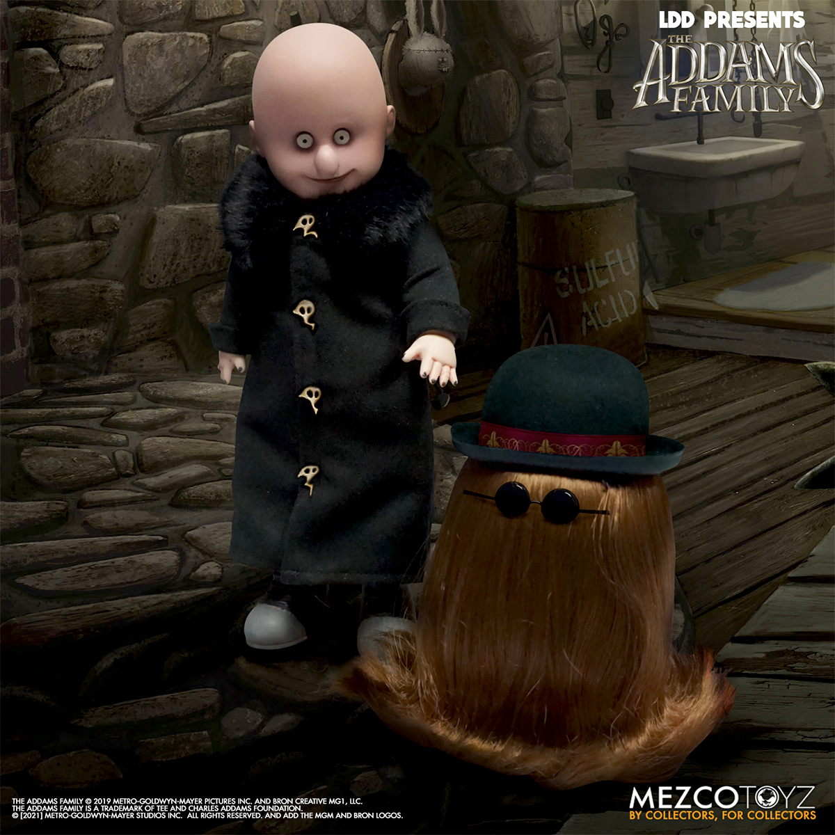 Living Dead Dolls Apresenta: A Família Addams com Fester (Tio Chico) e It (Primo Coisa)