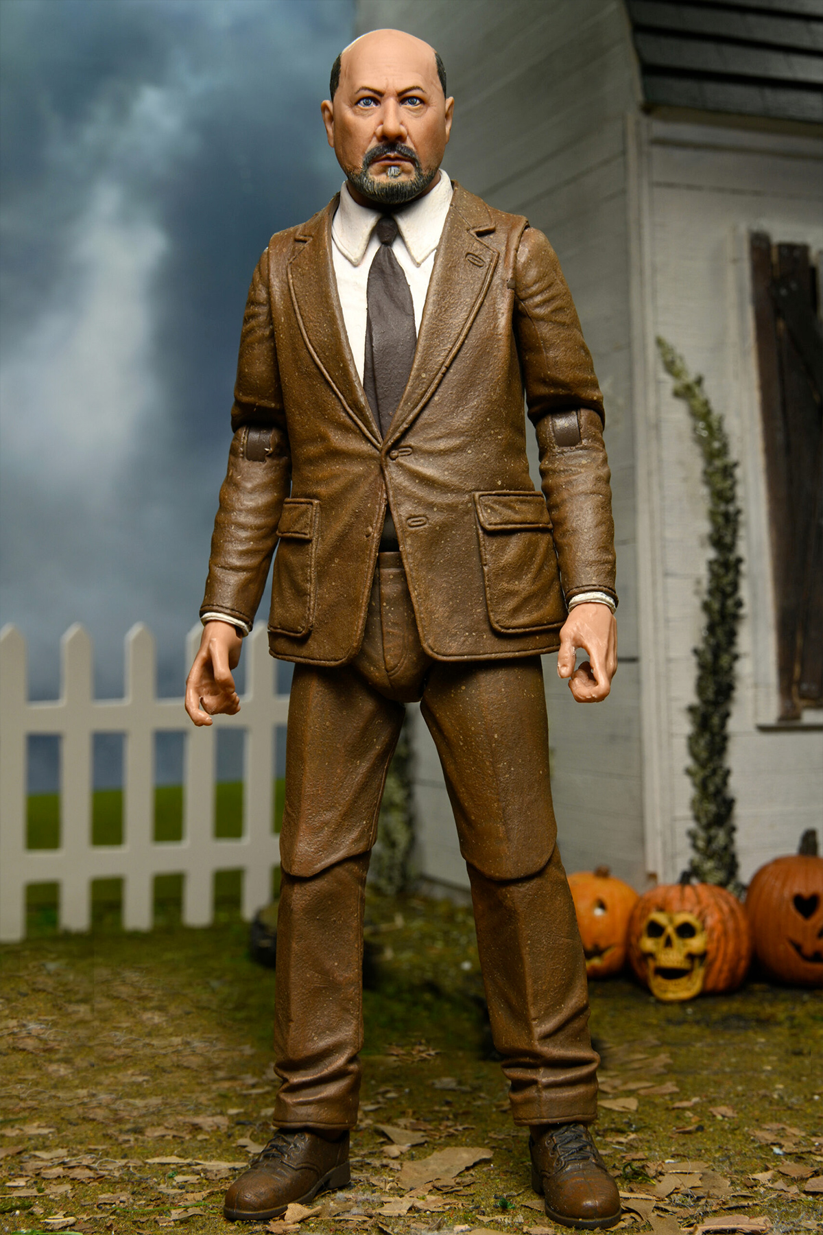 Halloween 2 Ultimate Michael Myers and Dr. Loomis 7-Inch Scale Action Figure 2-Pack class=