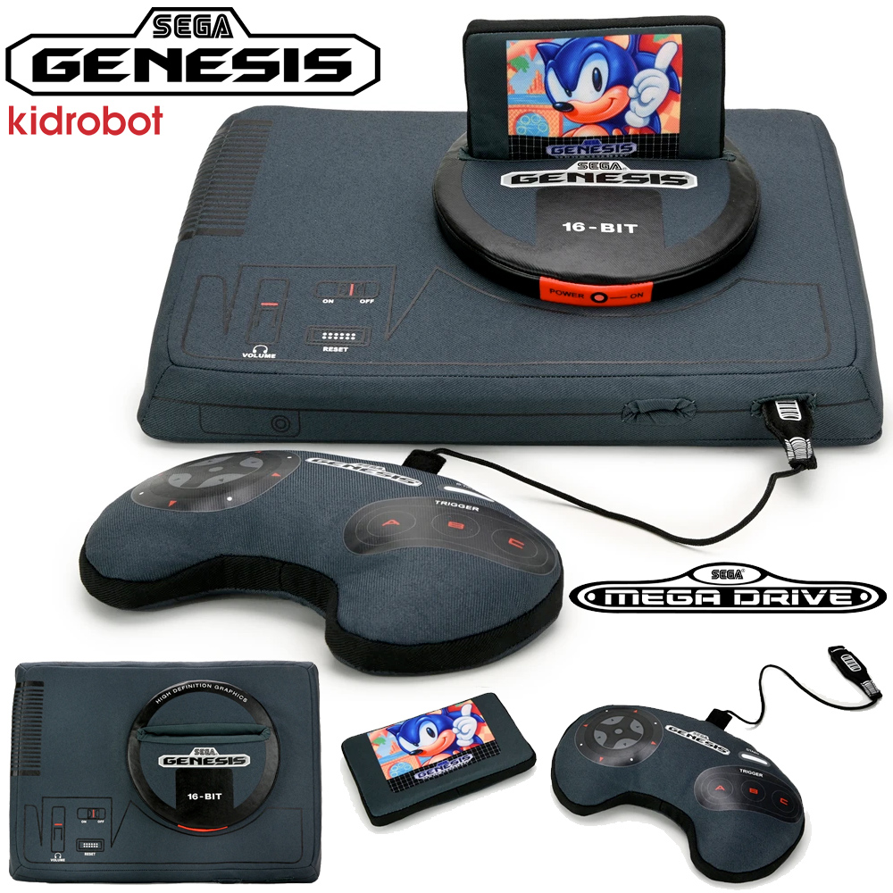 Sega Genesis (Mega Drive) Versão de Pelúcia com Cartucho Sonic (Kidrobot)