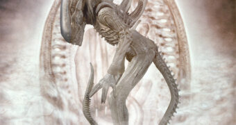Action Figure Alien Conceito de H.R. Giger One:12 Collective da Mezco