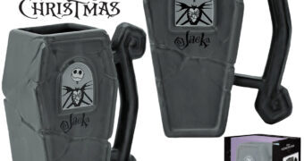Caneca Esculpida Nightmare Before Christmas: Caixão de Jack