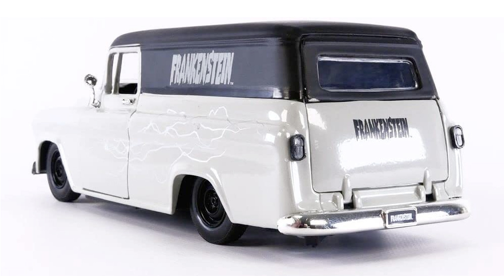 Universal Monsters Hollywood Rides: Frankenstein e Chevy Suburban 1957