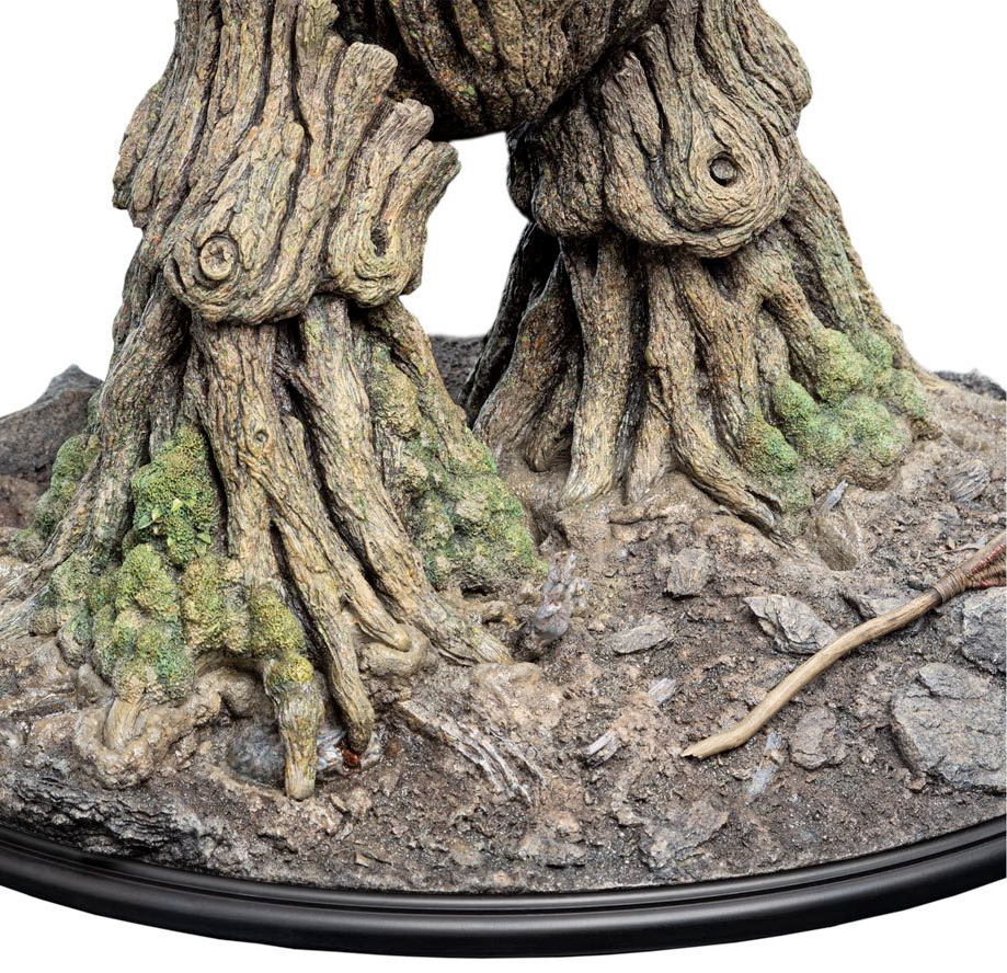 Leaflock the Ent - The Lord of the Rings 1:6 Scale Statue