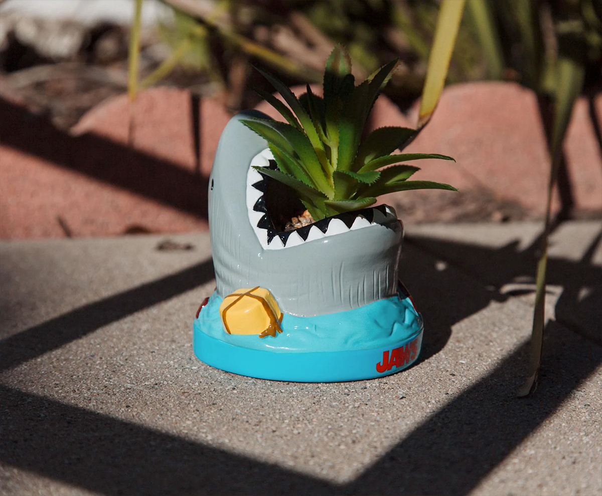 Mini-Vaso de Plantas Jaws com o Tubarão Bruce