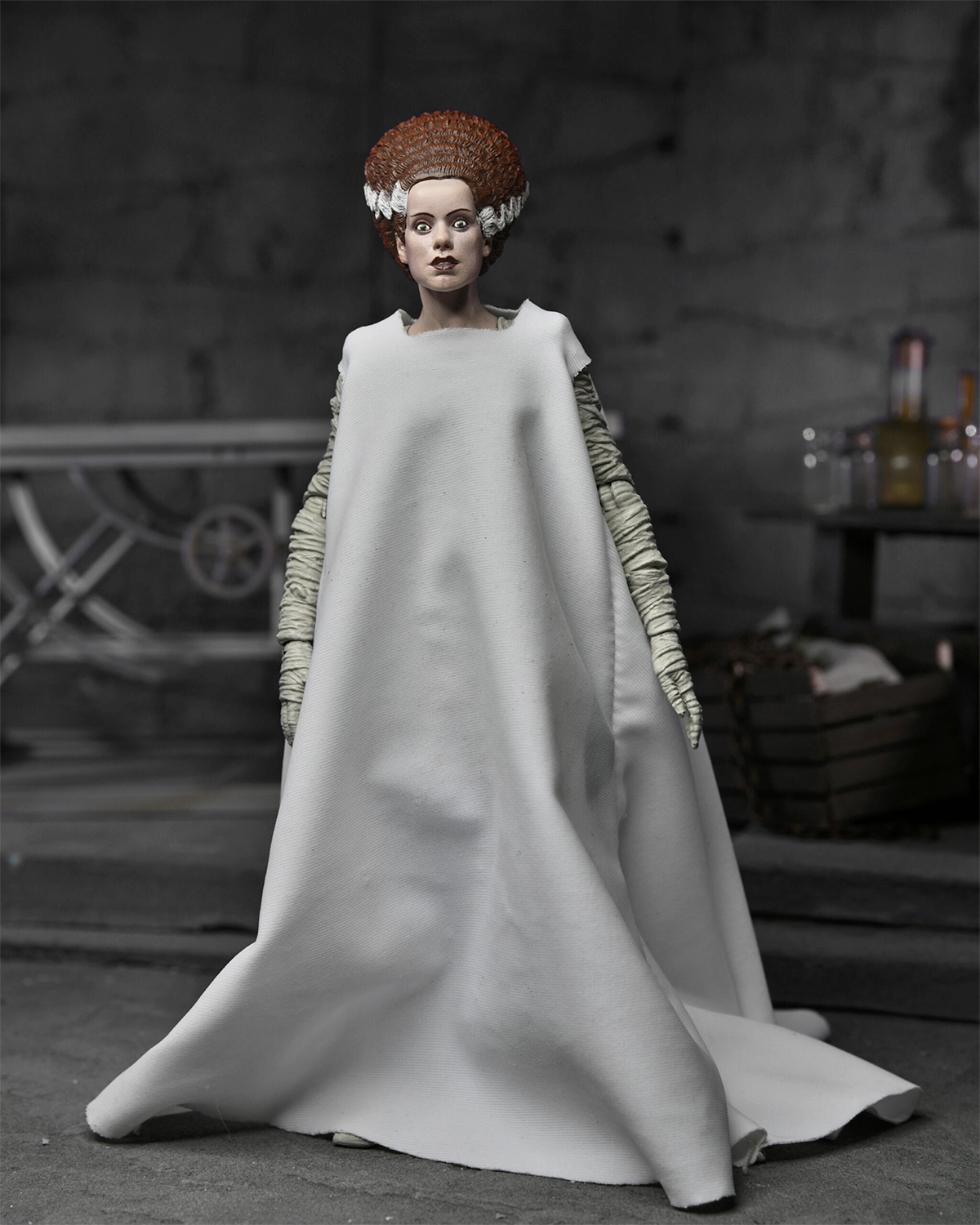 Bride of Frankenstein (Color) Universal Monsters Ultimate 7 Inch Action Figure