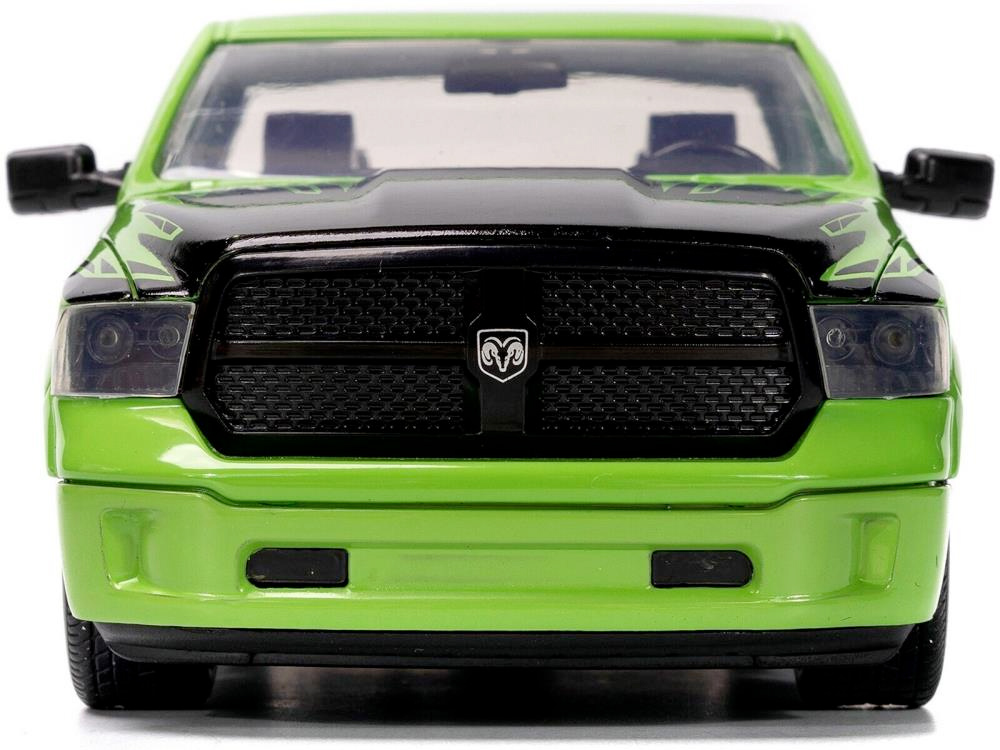 Hulk & 2014 Dodge Ram 1500 Hollywood Rides 1:24 Scale Die-Cast