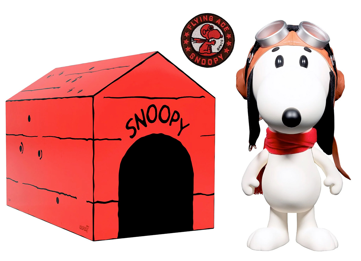 Snoopy Flying Ace (Doghouse Box) Peanuts SuperSize Vinyl Figure