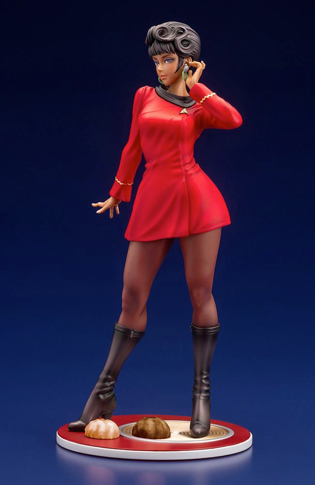 Lieutenant Uhura Star Trek Bishoujo Statue from an Illustration by Shunya Yamashita