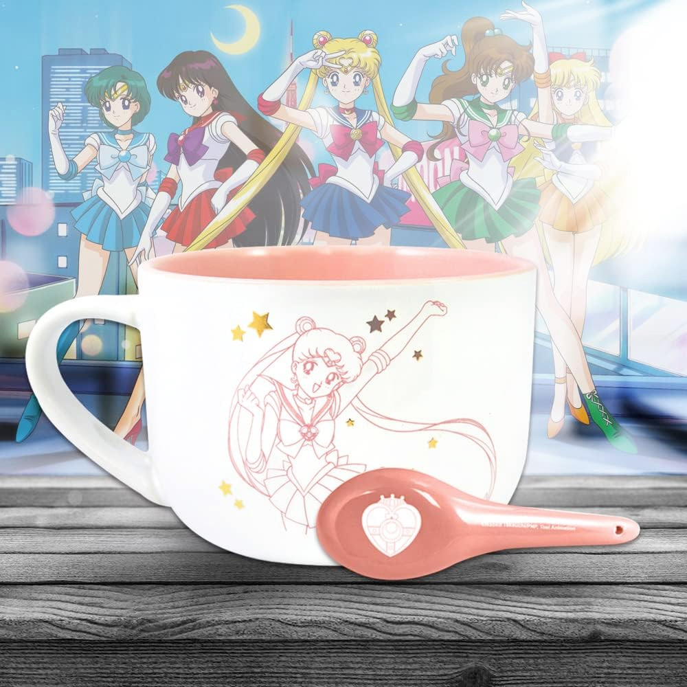 Caneca Sopeira Usagi Tsukino Sailor Moon com Colher