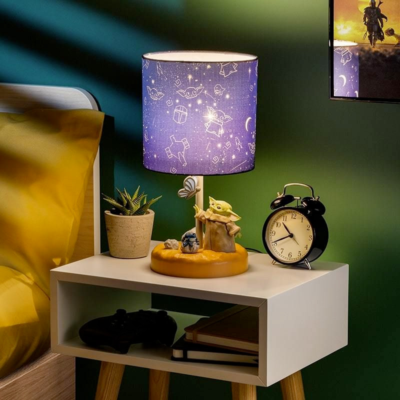 Diorama Grogu Lampshade with Sorgan Frog and Blue Butterfly (Star Wars The Mandalorian)