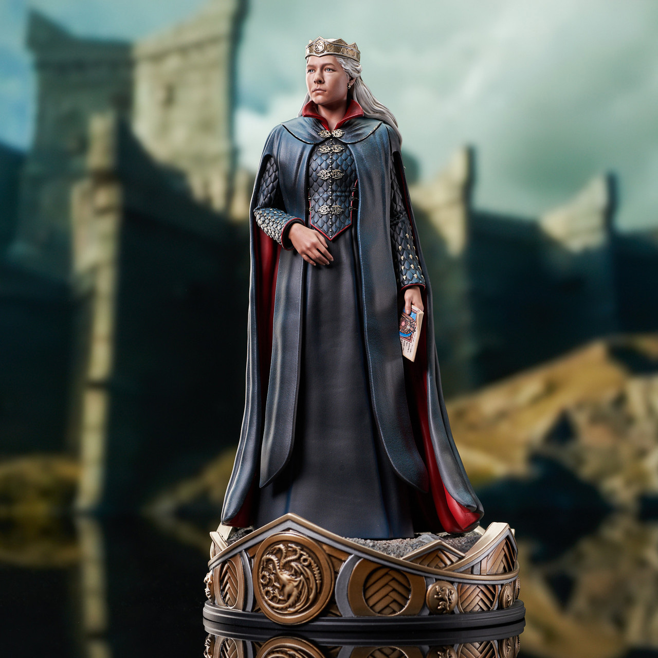 Queen Rhaenyra Targaryen Gallery Diorama House of the Dragon Statue