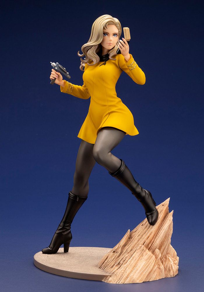 Star Trek Bishoujo Statue “Commanding Officer” (Kirk) - Illustration by Shunya Yamashita