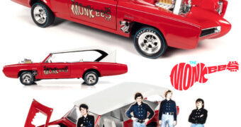 Carro Monkeemobile Hot Rod Die-Cast da Banda The Monkees em escala 1:18