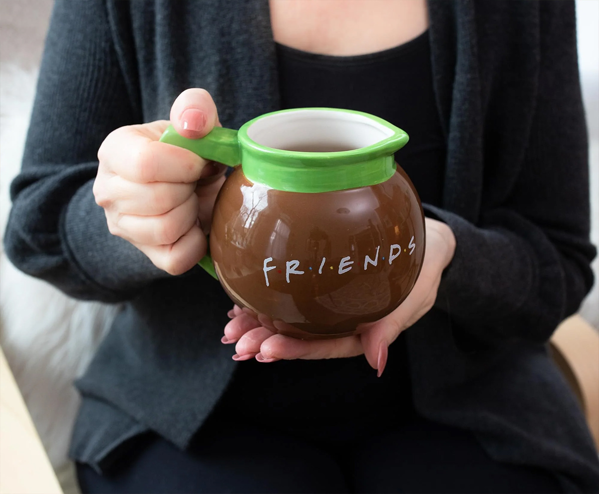 Caneca Esculpida “Pote de Café Central Perk” da Série Friends