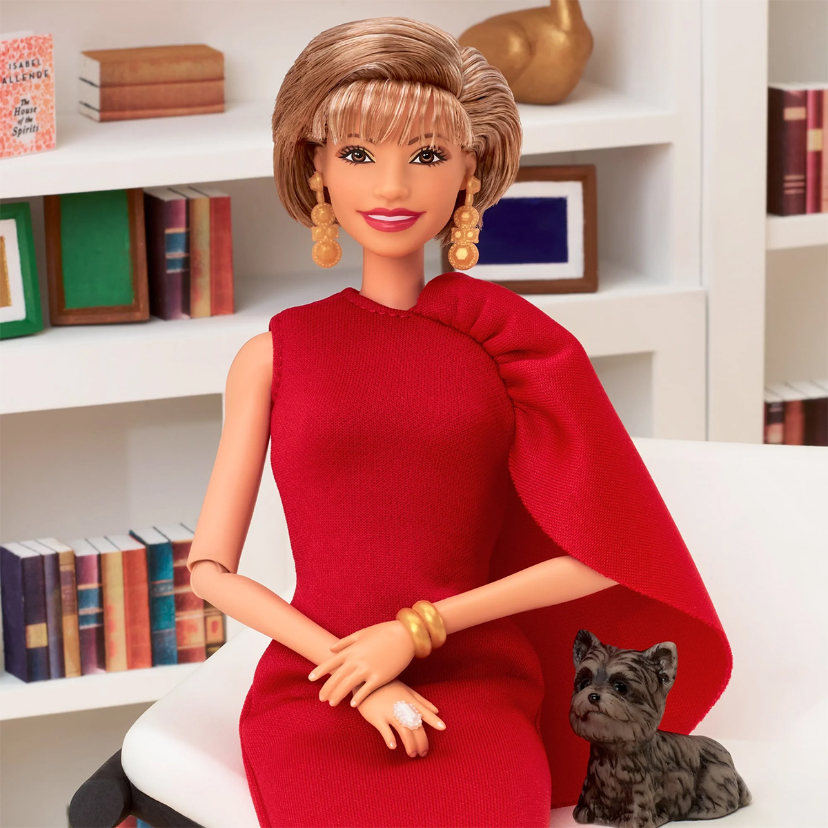 Barbie Inspiring Women: Isabel Allende