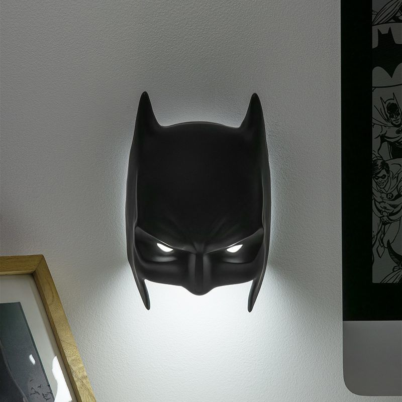 Batman Mask Luminaire