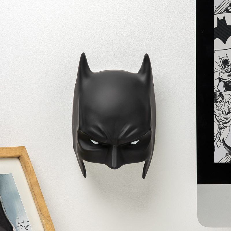 Batman Mask Luminaire