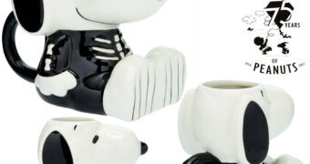 Caneca Esculpida Snoopy Fantasiado de Esqueleto