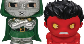 Cofres Marvel PVC Figural Bank: Doutor Destino e Hulk Vermelho