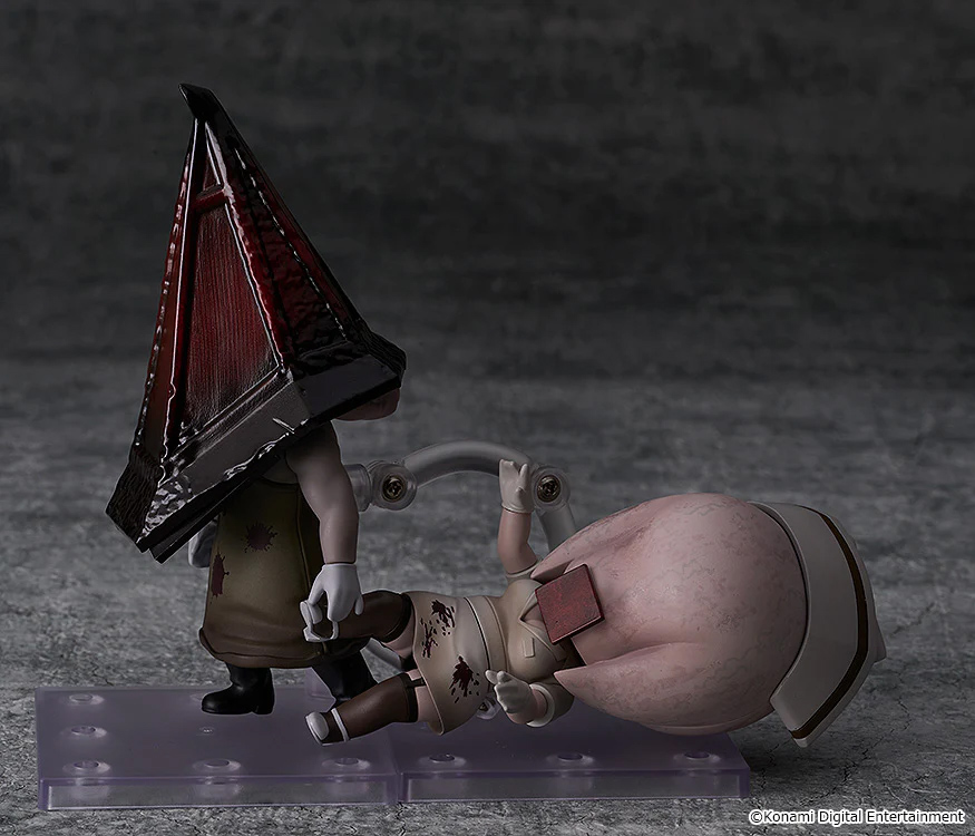 Bonecos Nendoroid Silent Hill 2 com a Enfermeira e o Cabeça de Pirâmide